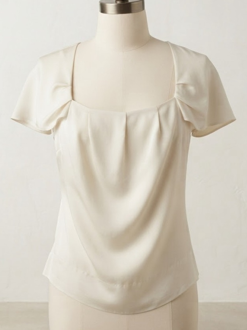 Jacob| Cream 100% Silk Pleated Neck Flutter Sleeve Feminine Top Sz S